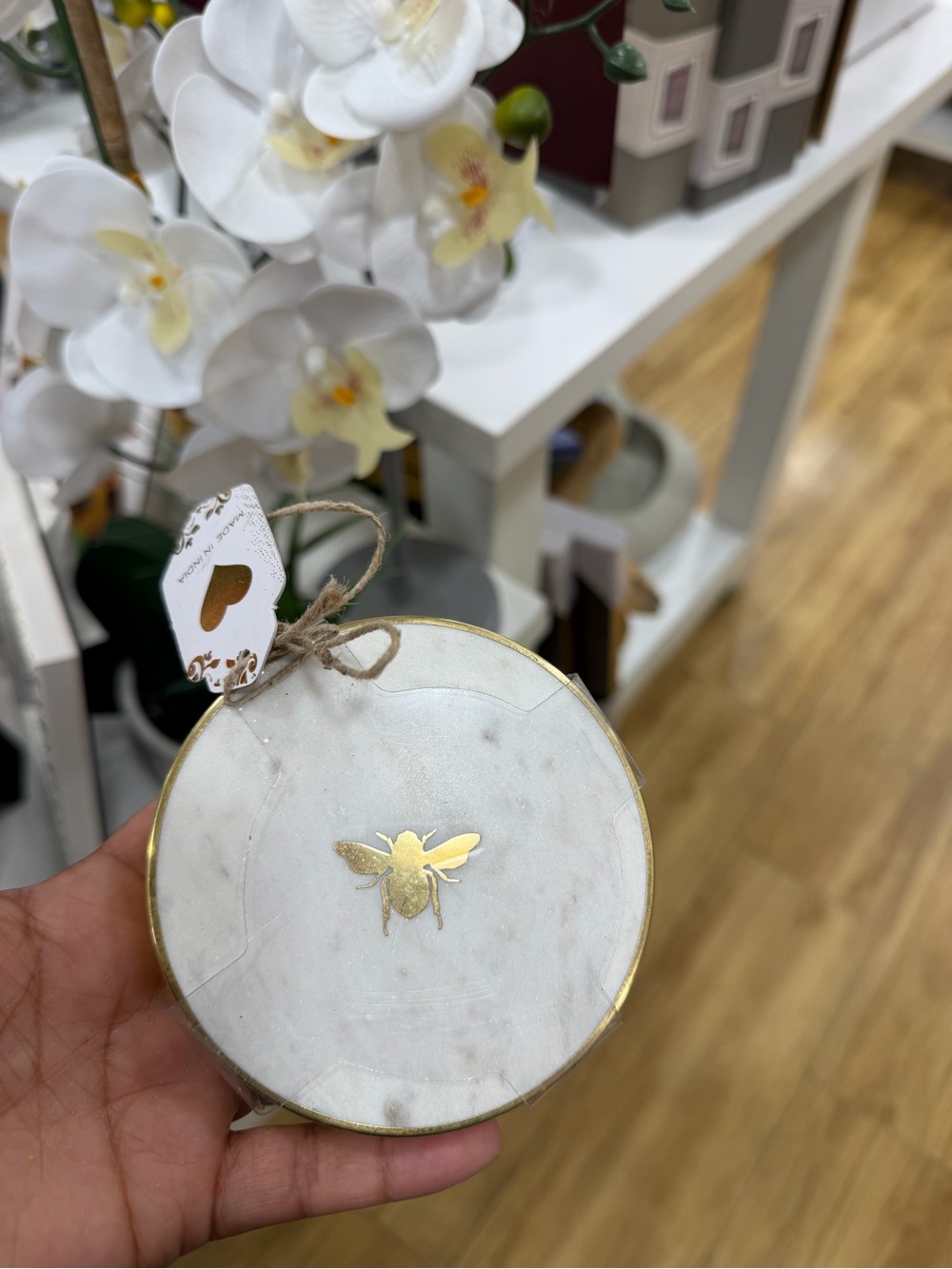 Marble Effect Round Coaster with Gold Bee Accent